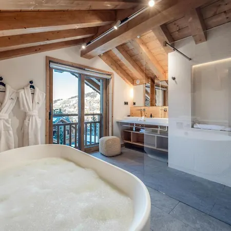 Elegance Seraphina Chalet Гштад