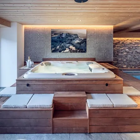 Elegance Seraphina Chalet Шале