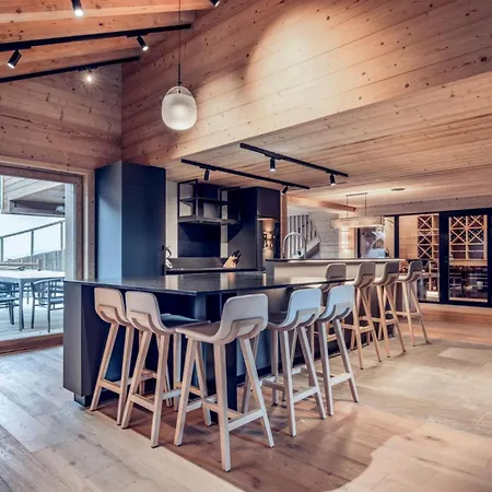 Elegance Seraphina Chalet